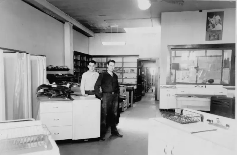 1964