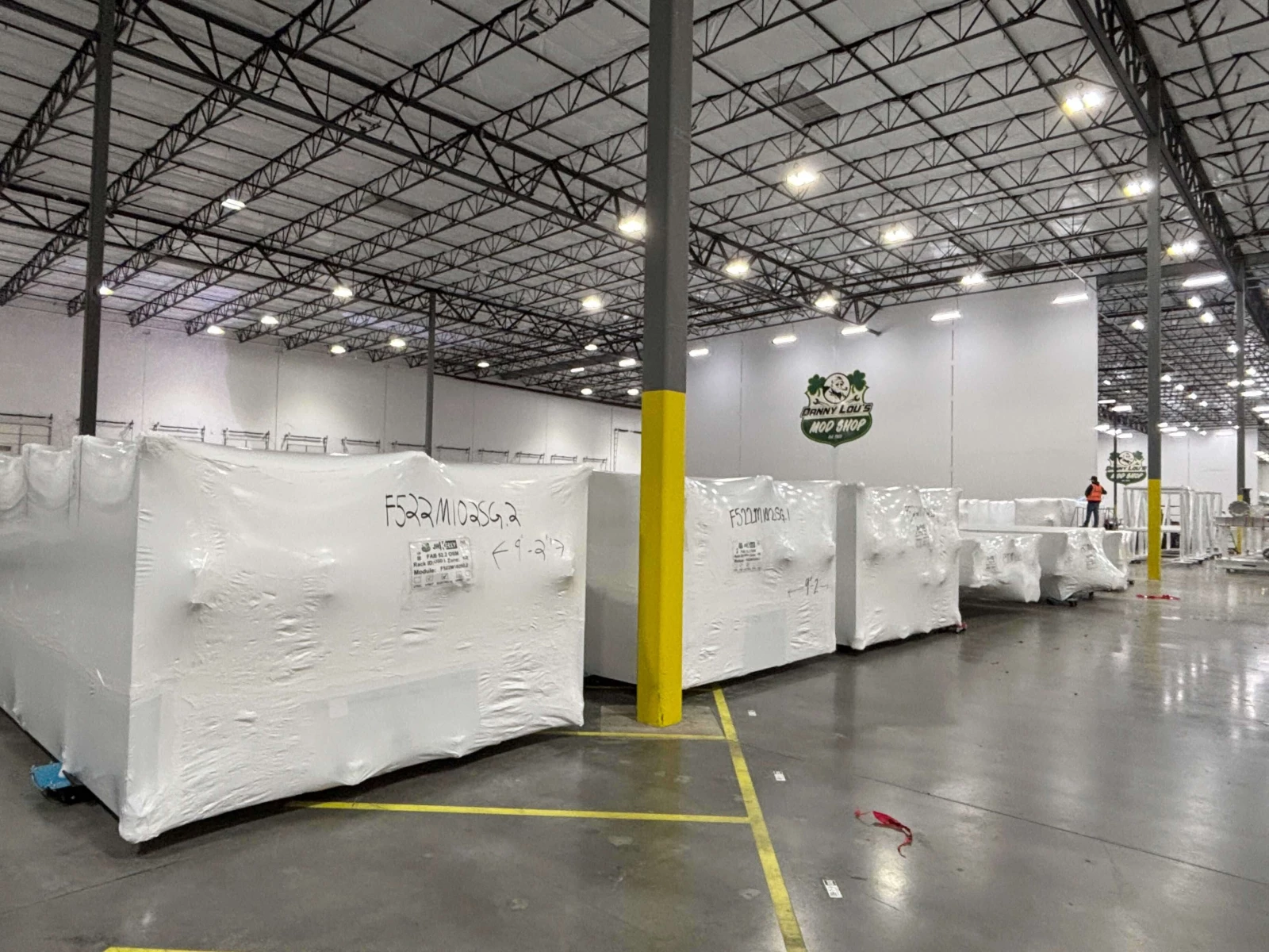 Image for Confidential | Fab 52.2